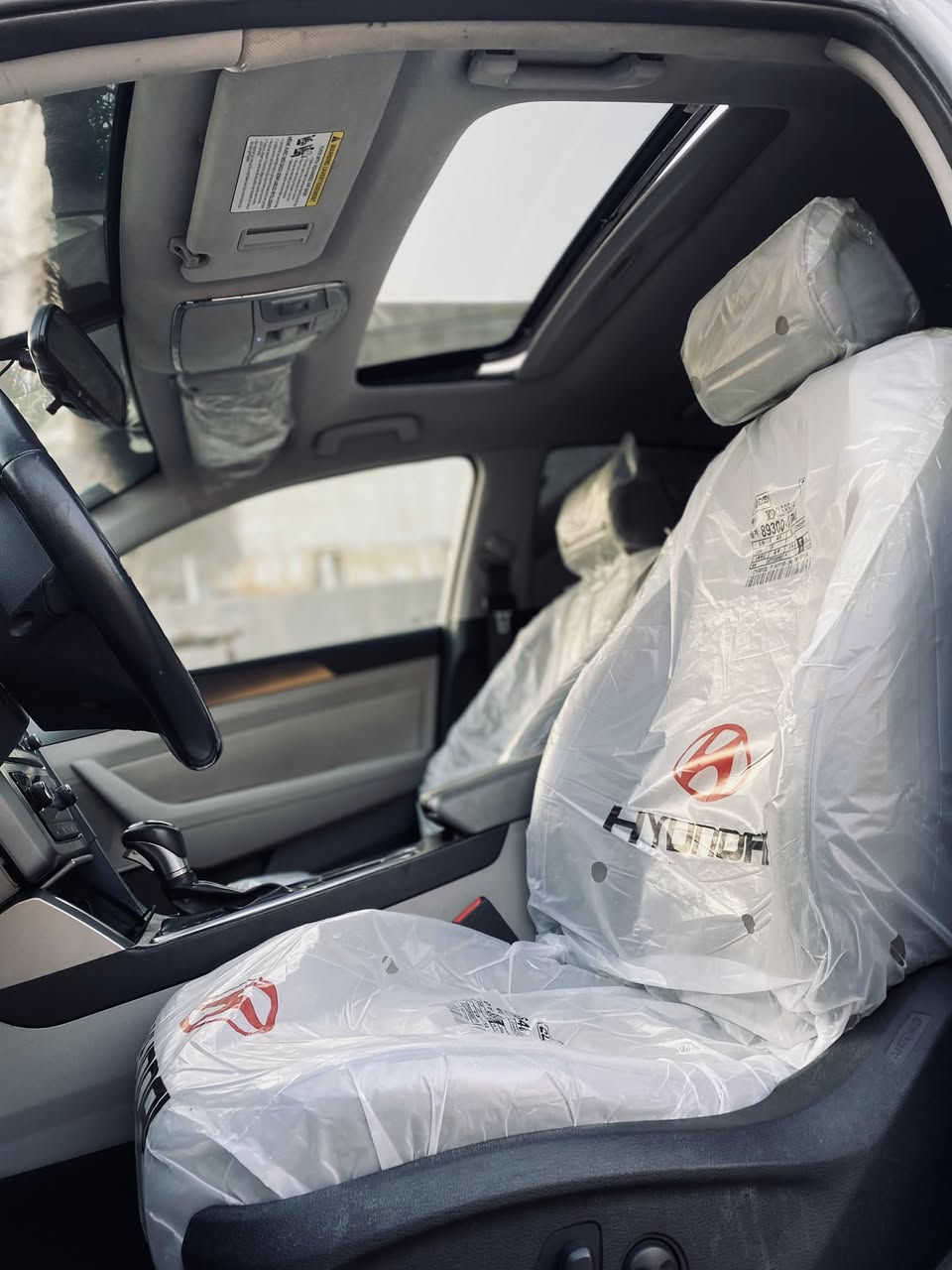 سلام عليكم مكلف بنشر رقم
صاحبها موجود 
سوناتا موديل 2016
محرك 2400 
رقم بغداد/11 انكليزي دولي 

السياره كلين تايتل كفاله من الصبغ والتبديل وصافيه خير من الله
صور امريكا موجوده
 
بدون ارباك
فول مواصفات
بصمه تشغيل
فتحه سقف
بصمه ابواب 
جنطه ذكيه 
رادرات 
تبريد بيانو 
شاشه تبريد 
ردارات خلفيه 
كشنات جلد 
كشن كهربائي 
تدفئه كشنات 
دبل صالنصه 
لدات امامي بدعاميه
شاشه كبيره دواره 
تحكمات استيرن 
وباقي مواصفات معروفه 
مكاني بابل 
السعر140وبيها مجال للطيبين 
مكاني بابل 

الاستفسار على الرقم ***********
