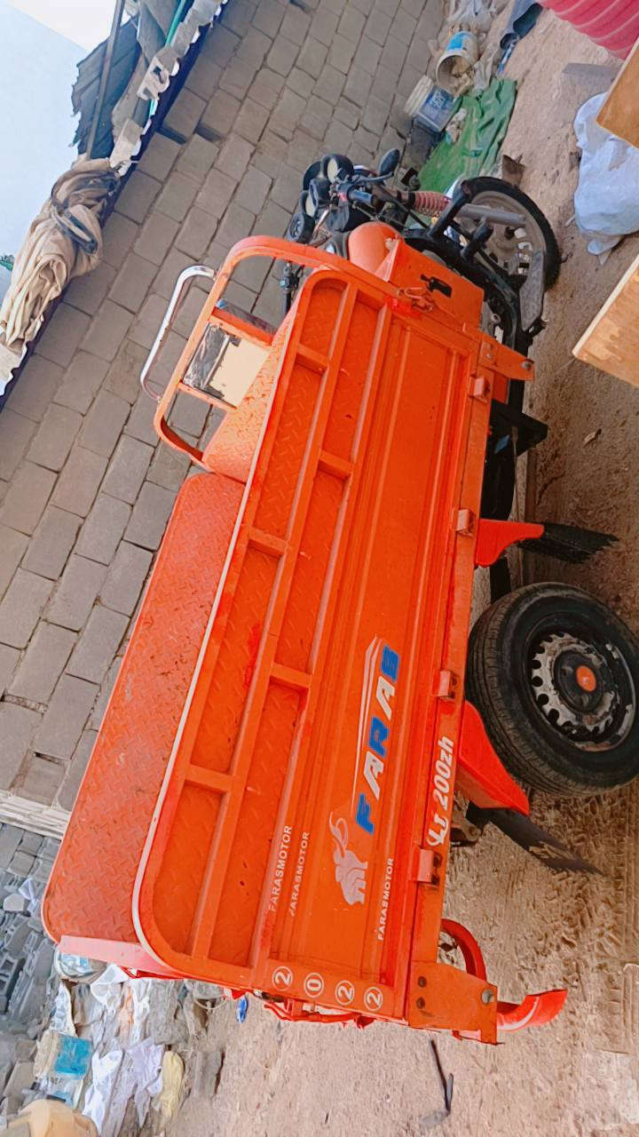 ستوته فرس 22 رقم وسنويه بسمي وستوته بلاديه محرك بدي اكسل كلها نضيفه
مكاني ابوالخصيب حمدان

***********

السعر (3 مليون وبيها مجال البصرة, العراق
