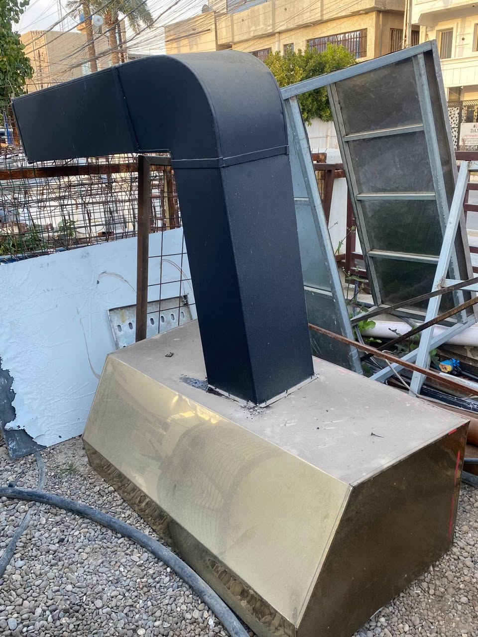 السلام عليكم عندي هذني الغراض للبيع شلع
***********مكانهم حي الخضراء
