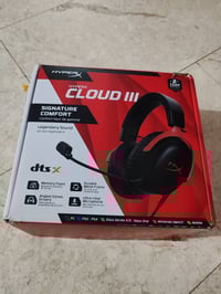 شباب عندي سماعه أصلية السعر ٧٠ وبيها مجال عنوان بغداد وهذا رقمي 077053...