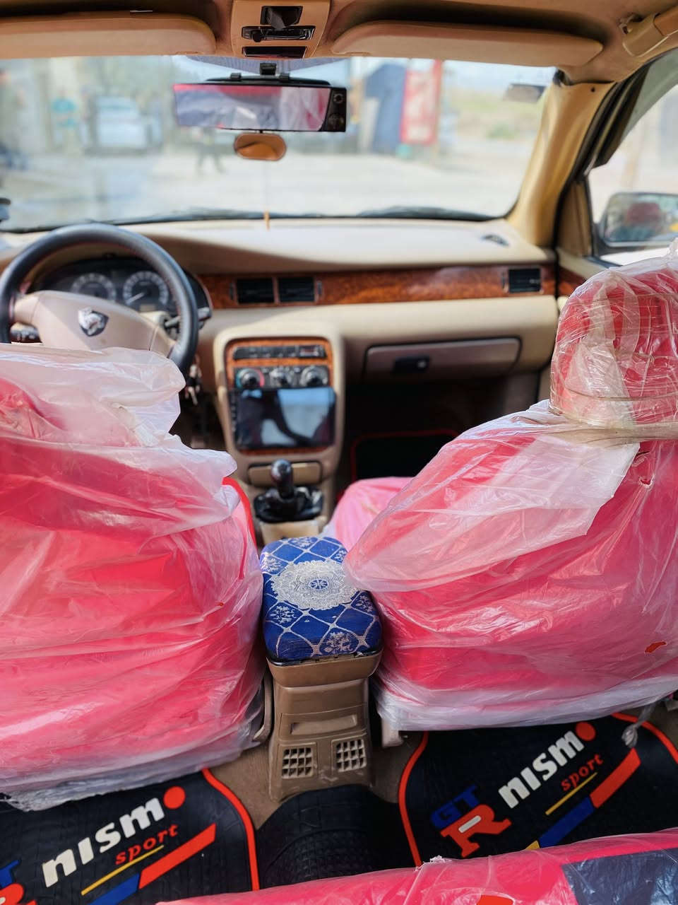 سلام عليكم سمند مديل 2012مصفره هيئه وغرامات مشروع وطني سياره بسمي هزه 2026 شهر ثاني رقم دولي سنويه 2028مكينه جديده كاصها بوش وبستم سوبر  تكطع متعوج تخم تاير تبريد شغال يرادله بس غاز تدفئه نار سياره بيها بس بنيد مبدل ترايك للبصره سياره مكانها بغداد سعر 38 بيها مجال ***********اتصال واتساب
