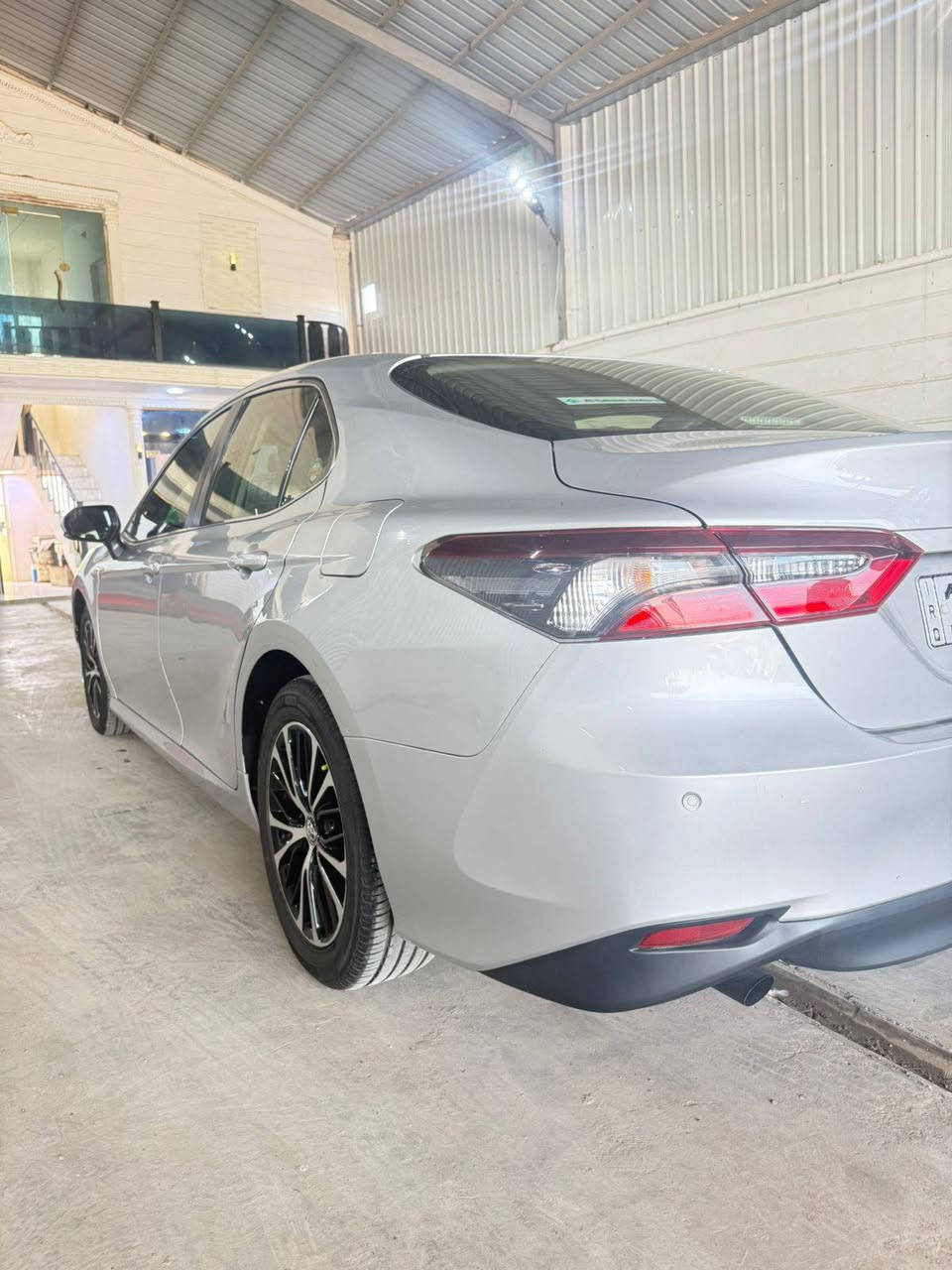 كامري 2024 خليجيه رقم بغداد بأسمي 
                                                                     Le فئة
وكالة الفطيم فول مواصفات عدئ البانوراما
سياره بصمه تحكم 🎚️ اشاير مري
3 أنظمة قياده
سياره جديده مال جناي على وضع الشركه 
ماشيه 54
بيه صبغ قطعتين بدون دواخل شرط
معروضه 175 وبيه مجال الشراي يدلل
مكاني واسط الصويرة الزبيديه ***********
