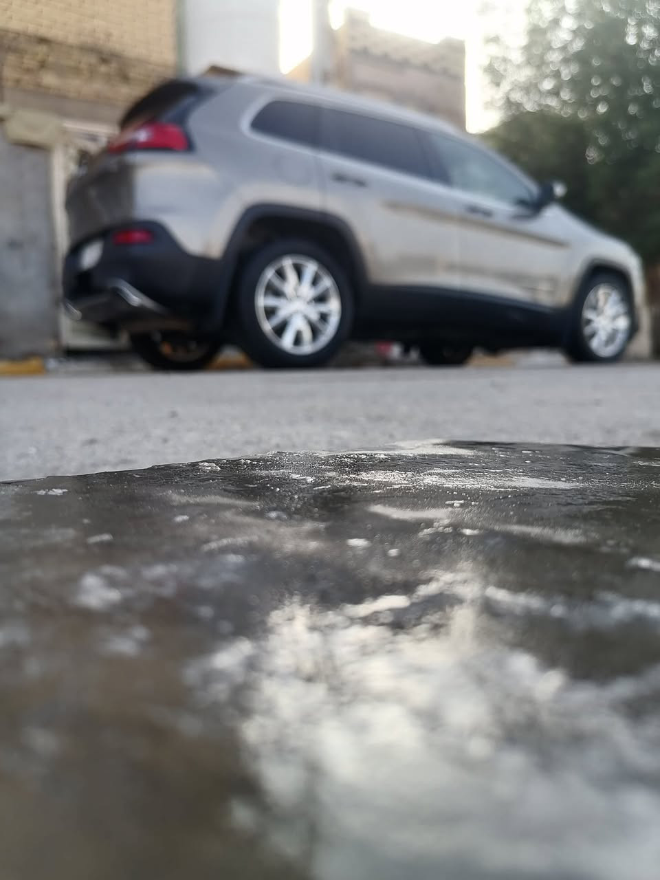 جيب بزون 2016
‏مواصفات ...
مكينة 6 سلندر ٣.٢٠٠
‏تبريد قطعتين 
‏كشنات جلد
لايتات زنون
تدفئة ستيرن وكشنات
‏هاند بريك بصمه 
‏اوتو هولد 
‏لد نهاري 
تشغيل عن بعد
وضعيات قيادة (سبورت و ثلجي وطيني واوتو) 

‏السياره بطاريه جديده 
‏مكينه كير نظيفات جدا 
‏تبريد ثلج
السعر 128 ورقه
التواصل ع الرقم 
***********
موجود واتساب
