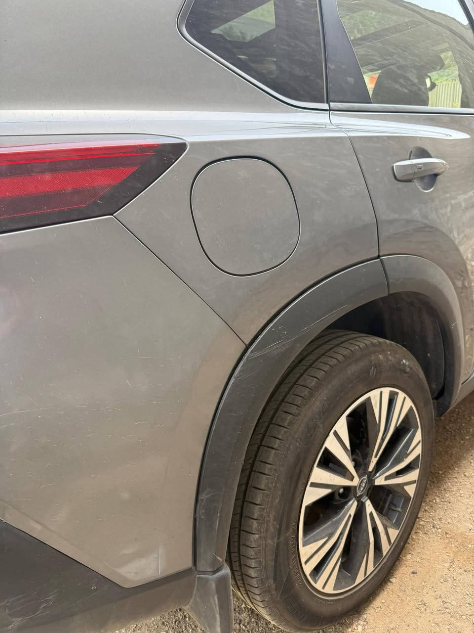 بسعر 16.500$ 
Nissan Rogue SVawd 2023
وارد أمريكي 
رقم الشاصي مُرفق ✅
JN8BT3BB3PW185656

دفع رباعي AWD
محرك 3 سلندر 1.5L توربو

•ويل ألمنيوم قياس 18
•إضائة LED أمامية + خلفية
• مرايات جانبية هيتر + كهرباء + نقاط عمياء
•دخول ذكي بدون مفتاح 
•شاشة تدعم Apple CarPlay + Android Auto
•كشن سايق كهرباء 
• بانوراما
•كاميرا خلفية

ماشية 26.600mi

مرقم بغداد
مكان السيارة بغداد قرب جسر المثنى 

للإستفسار 
*********** إتصال أو واتساب
