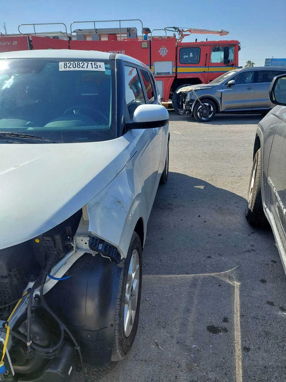 السلام عليكم للبيع كيا صول موديل 2024 وارد أمريكي لون ابيض محرك 2000 دوش ماشيه 24 ألف حادثها كما موضح بل صور فقط مقدمه لبنيد لسياره كامله غراضها يرادلها فقط بدنه ودعاميه باقي لغراض كامله السياره فول عده الفتحه مكان السياره الاردن المنطقه الحره ترهم حره وشهداء *********** بغداد, العراق
