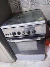 طباخ ٤ عيون • شغال • نظيف