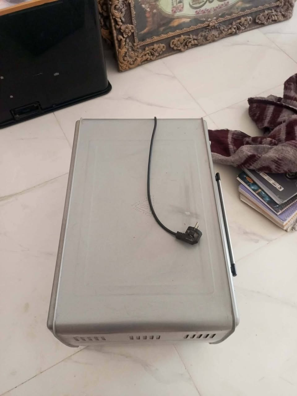 سلام عليكم فرن للبيع السعر خاص المكان بابل المحاويل شارع حله بغداد قرب مدينة حمورابي السكنيه رقم ***********
