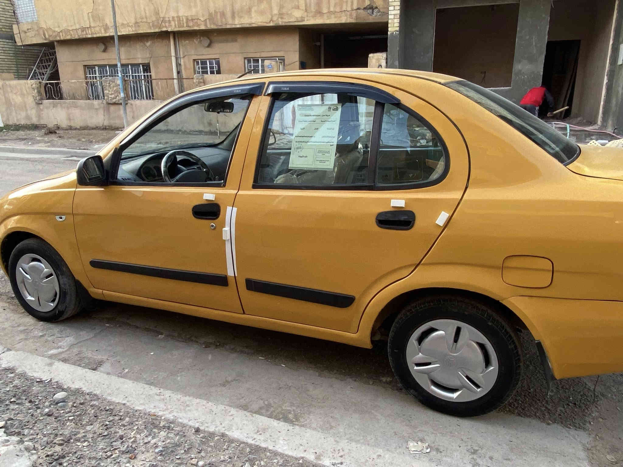 السلام عليكم طيبه موديل ٢٠١٥ جاهزه من كلشي كبل لشارع
مكينه البارحه شادهه مال تفصيخ بيهه ضمان سنه كير بلادي شركه صدر جديد دوشمه عام حته ابطاين مدوشمهه سياره خير من الله بيهه طخه بل جاملغ الخلفي مصبوغ  بقيت السياره كدامك صورهه بسمي سنويه ٢٧ مصفره هيئه وغرامه رقم انكليزي السعر ٣٦$ وبيهه مجال حك الجيه سياره حلوه ومال جناي مكاني البياع *********** فقط اتصال ممتواجد على النت
