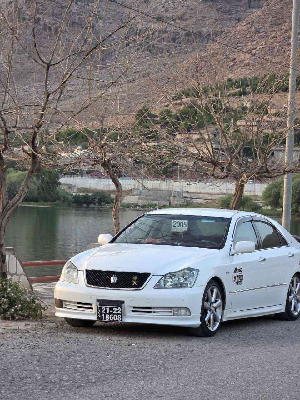 سەرەتا بەناوی خوای گەورە
تاقانە تاقانەکان
2005
بڕاوە
182بیدوکەڵ
3دوگمەی ناوڕەش
فۆڕمیکاکانی کراون بەسو
شاشەو بەسمە
سوکان کارەبا
مەجموعە سوکان لەگزز
لایت ناوچە کویر
4تایەو ویلی دینگەی نەوتی لۆکی لەژیرە
ئیشاڕەت لەگزز
بیتەقەو ڕەقە 
بیدەعمو لیدران
کەڤەر گۆڕاوی بەشەرت
سەقفو عیزام بەشەرت
بەس شوین بڕاوەکانی بواخە
121هەزار ڕۆیشتوە
گیڕ مەکینەی بەشەرت 100وەستا
ڕۆنی گیڕو مەکینەی گۆڕاوە
***********بەس وەتس ئاپی لەسەرە
