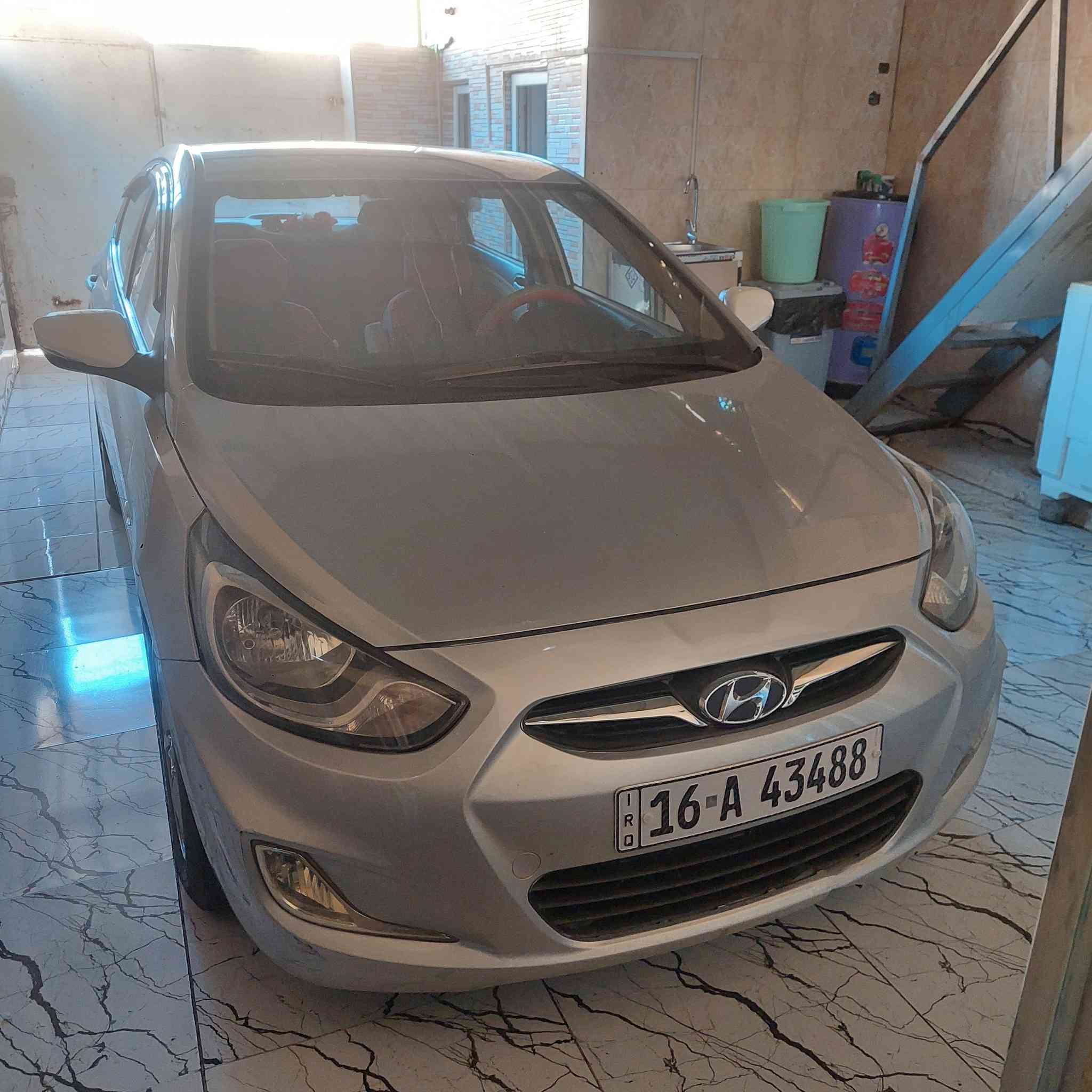 سلام عليكم 
اكسنت موديل (2015) مكفوله من الضربه والصبغ مكينه وكير وحداية مكفولات مكينه 1400 رقم نكليزي وبسمي 
 تحويل مباشر، سنويه لل27 مصفره غرامات 
#مكان_السياره_ديوانيه_حي_الشرطه_الاكادميه
للاستفسار،، ***********
***********               #سعر_82_وبيها_مال
