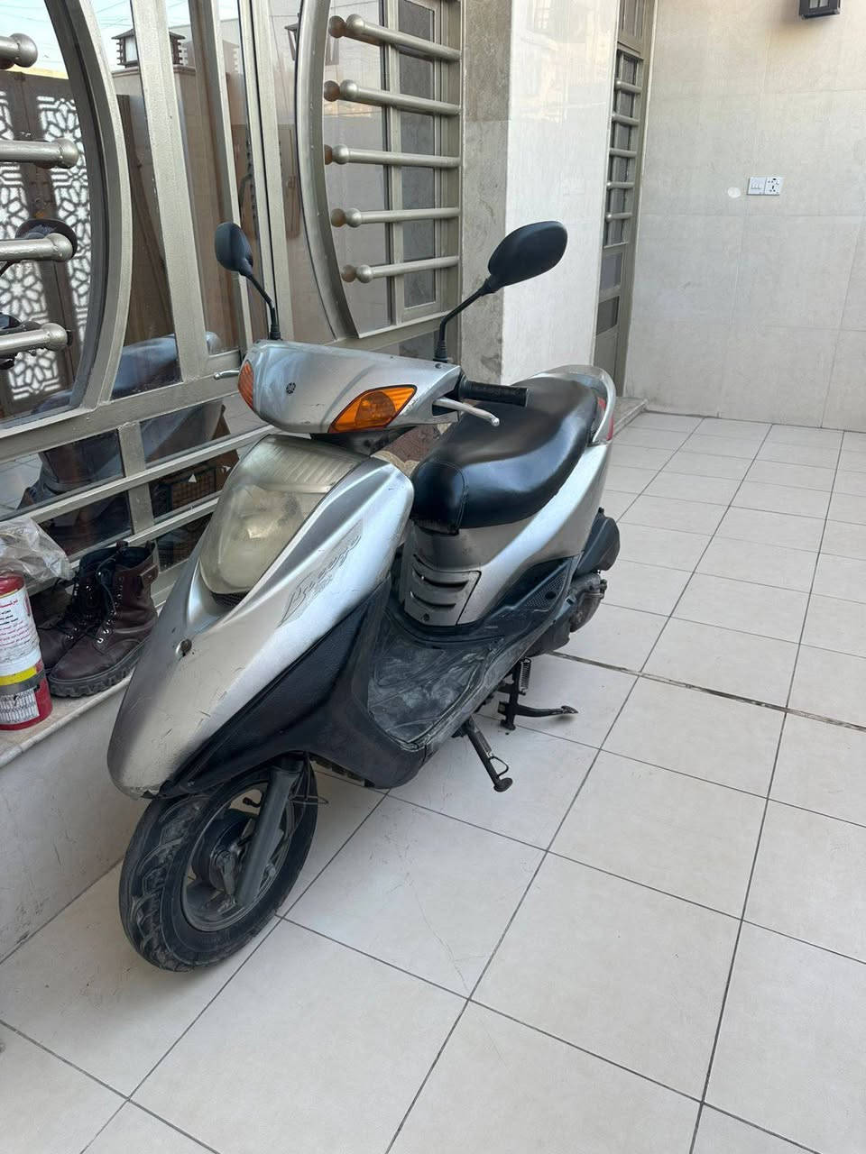 سلام عليكم دراجه بربز خير من الله دراجه بلاديه مال جناي سلف هندر لايت هورن اشاير كلشي بيها شغال سعرها 425 بيها مجال بسيط لشراي خاص او يتصل على الرقم *********** بغداد, العراق
