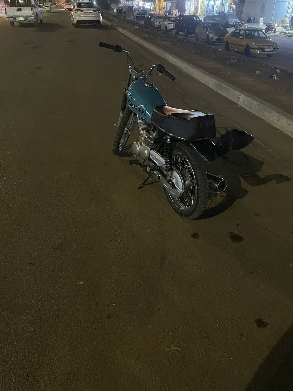 سلام عليكم دراجه اربعه كير زرنكي راجه تعمير كلش حلوه مكينته انتنس مامفتوحه واامديوس بيه برغي غراضه كله اصلي داجه كلك مكفله من سرقه دراجه حلوه كامله سعره ٥٥٠ بيه مجال حك جيتك  هاذا رقمي ***********
