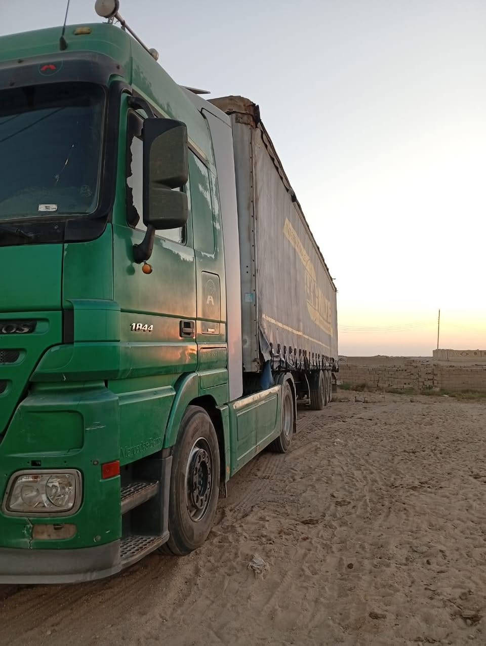 سلام وعليكم سياره 2007 جادر مكفوال كفاله عامه شرط التحويل رقم بصره ‏‪***********‬‏
