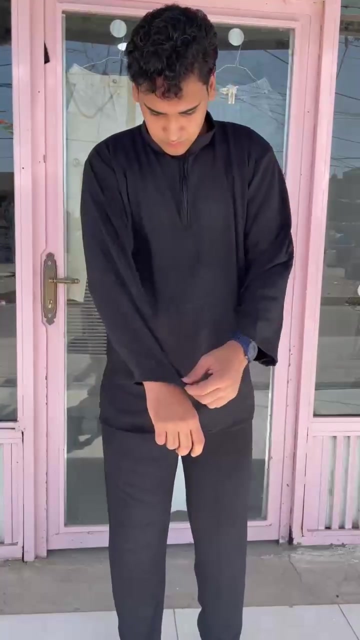 https://vt.tiktok.com/ZSCkSvWsk/
✨🛍️ حساني للألبسة 🛍️✨
🔥 كلشي بـ٥ آلاف فقط 🔥
👕 ملابس رجالية
👟 أحذية
🩴 شحاطات
📍 العنوان: الأمين – سكينة – شارع المكاتب – قرب روضة اليقين.
💙 تابعونا على تيك توك حتى تشوفون أحدث البضاعة والعروض أول بأول، والرابط موجود بالمنشور. أهلاً وسهلاً بيكم 🌹


**إذا كنت صاحب هذا الإعلان وتريد حذفه لأي سبب، رجاءا أرسل رسالة إلى الدعم الفني**