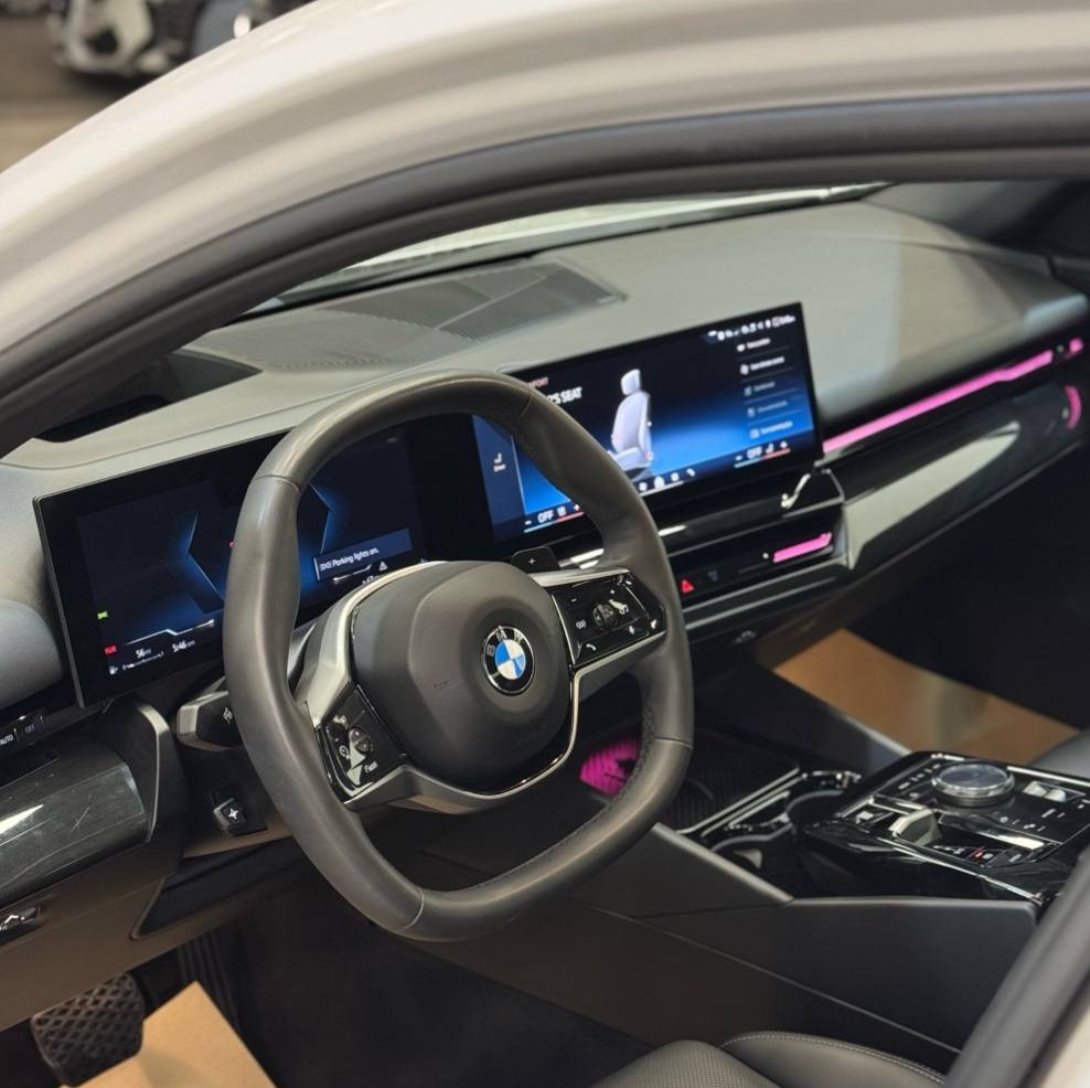 كوردى  ـ عربـــــي 🦁 
BMW 530i LUXURY LINE 2024 
Engine:V4 2.0L 🔥
ژمارە هەولێر جاهیز 
39 هزار مایل روشتووە 
کلین تایتل// بێ بویاغ 💎 
وارد ئەمریکی 🇺🇸 
Luxury Line 
5 کامیرە ,  داتاشو , حەساس , رادار
 , سلایت , سماعة Harman kardon 
💰نرخی 438 وەرقە 
📍شوێن هەولێر 
~~~~~~~~~~~
0751-2004-377
0772-818-6453
~~~~~~~~~~~
BMW 530i LUXURY LINE 2024
Engine:V4 2.0L 🔥
رقم اربیل جاهز 
ماشي 39 الف
کلین تایتل// بدون صبغ 💎 
وارد امریکي 🇺🇸 
Luxury Line 
5کامیرات , داتاشو , رادار , حساس, سلایت , سماعة HARMAN KARDON 
💰سعر 438 ورقە 
📍مکان سیارة اربیل أربيل, العراق
