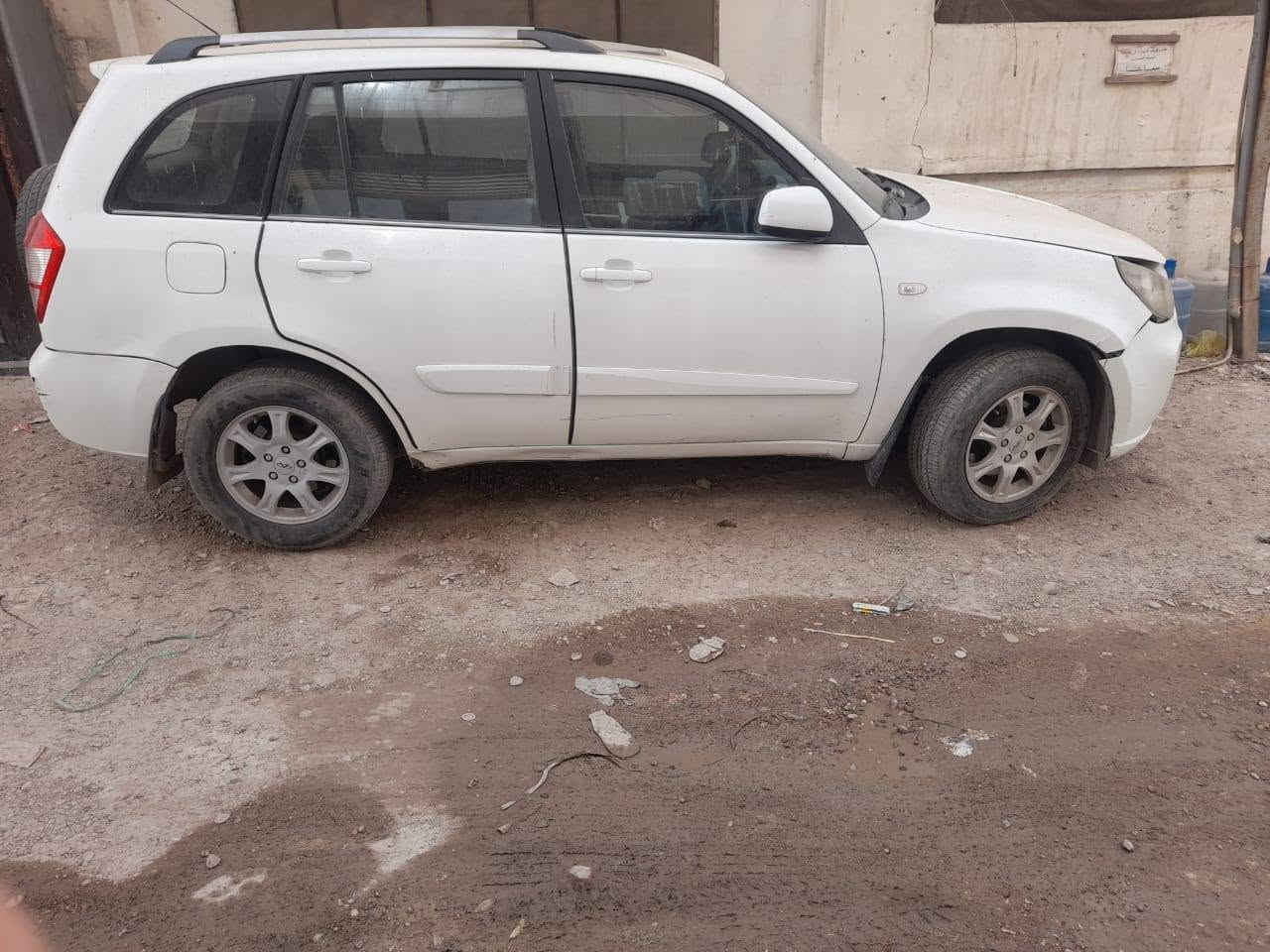 تيكو 2012
مكينه 1800
كير كهربائي
رقم بغداد سنويه لل 2027
السياره بأسمي تحويل مباشر
السياره بيه نواقص محرك وكير خير من الله
المكان سبع أبكار
السعر 48 وبيه مجال 
للاستفسار ***********
