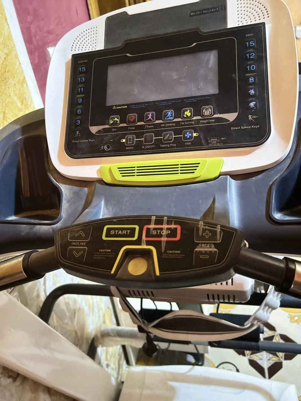 السلام عليكم، عيني الجهاز الجري الرياضي للبيع السعر 700 جديد مامستعمل بس كم مره الشراي يدخل خاص العنوان البصره قضاء الصادق


**إذا كنت صاحب هذا الإعلان وتريد حذفه لأي سبب، رجاءا أرسل رسالة إلى الدعم الفني**