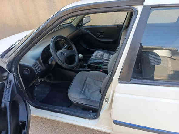 بيجو روا موديل ٢٠٠٩ سياره كلشي ما عوزها نتصال ***********
