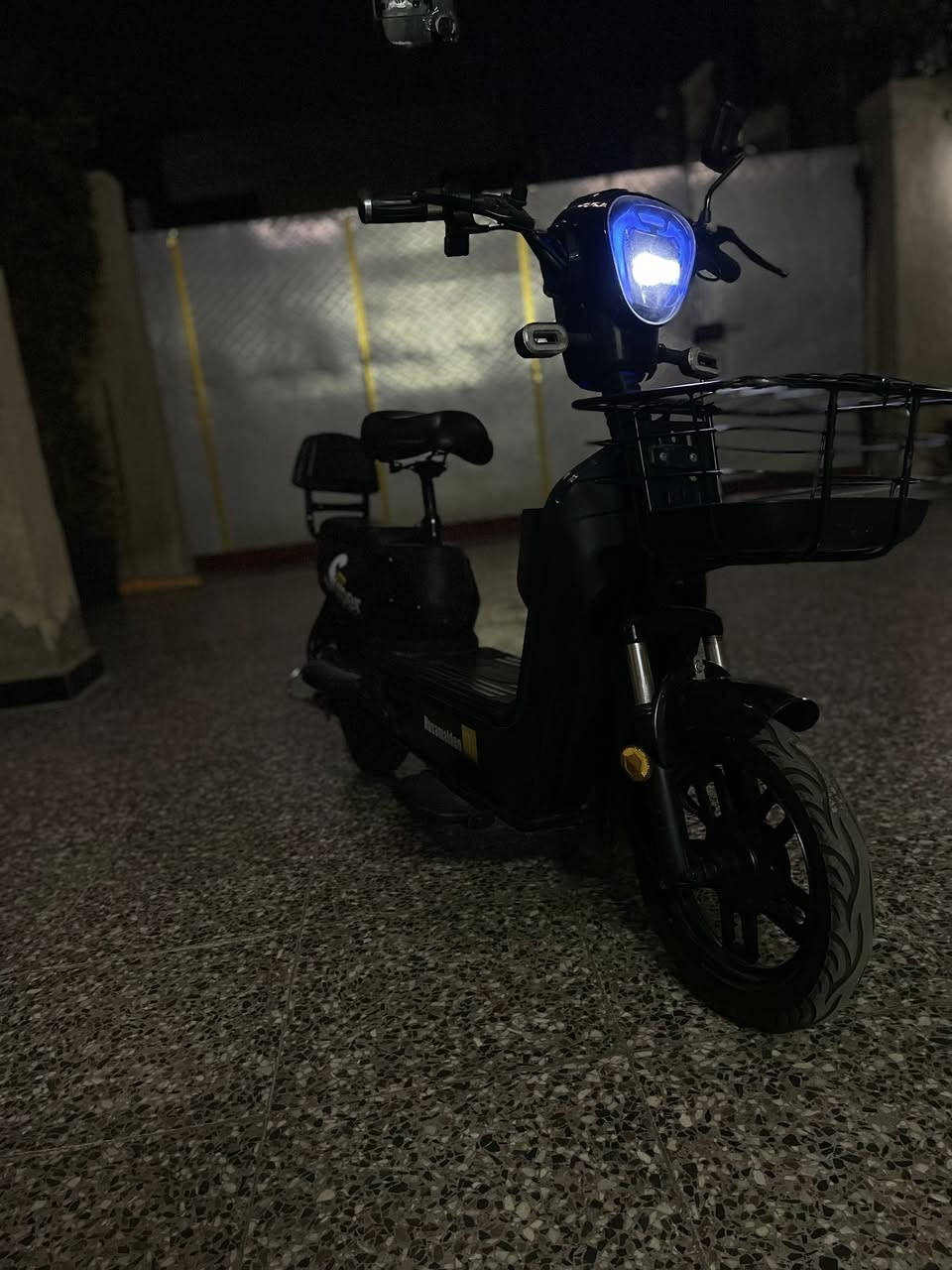 للبيع دراجه حجم 14جديده نضيفه كلشي ما بيه السرعه 45السعر خاص


**إذا كنت صاحب هذا الإعلان وتريد حذفه لأي سبب، رجاءا أرسل رسالة إلى الدعم الفني**