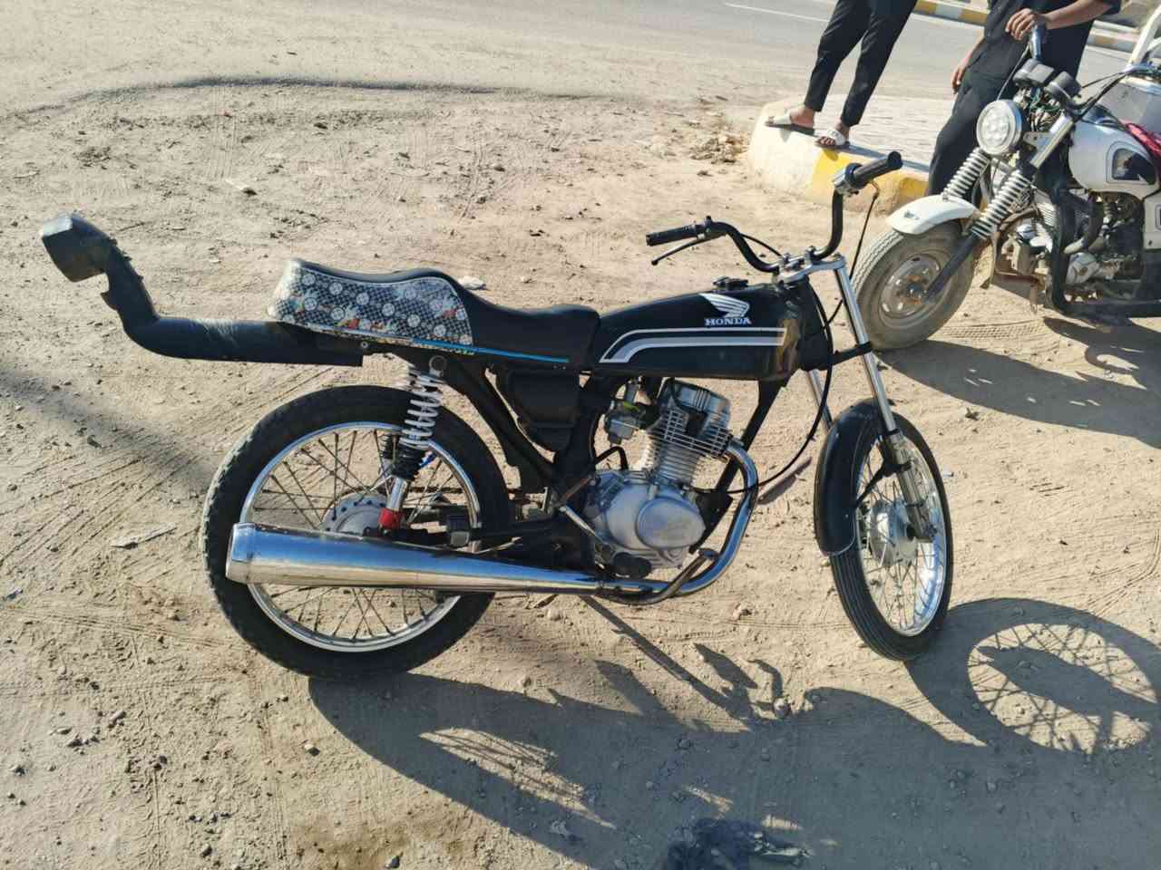 البيع سعر خاص كلك كلك كلك


**إذا كنت صاحب هذا الإعلان وتريد حذفه لأي سبب، رجاءا أرسل رسالة إلى الدعم الفني**