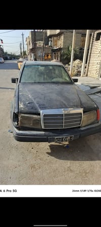 مرسيدس ١٩٩٢ • متروكة • حديدية