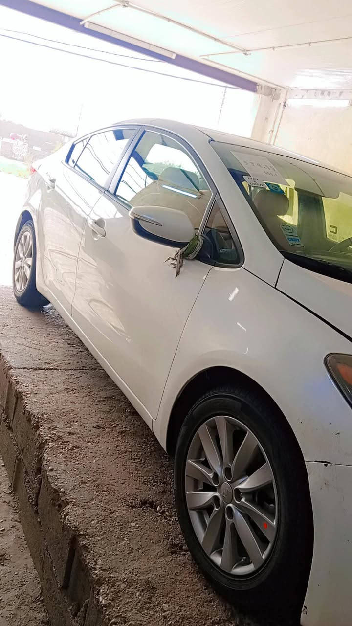 السلام عليكم كيا فورتي مريكي نص فول كير ومحرك 2000مكفولات  كتاب الفحص كدامك السعر 100 وبيه مجال العنوان ذي قار قرب الجامعه الستفسار ***********
