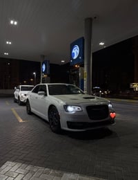 كرايسلر 300 • محرك 3600 • وارد كندا