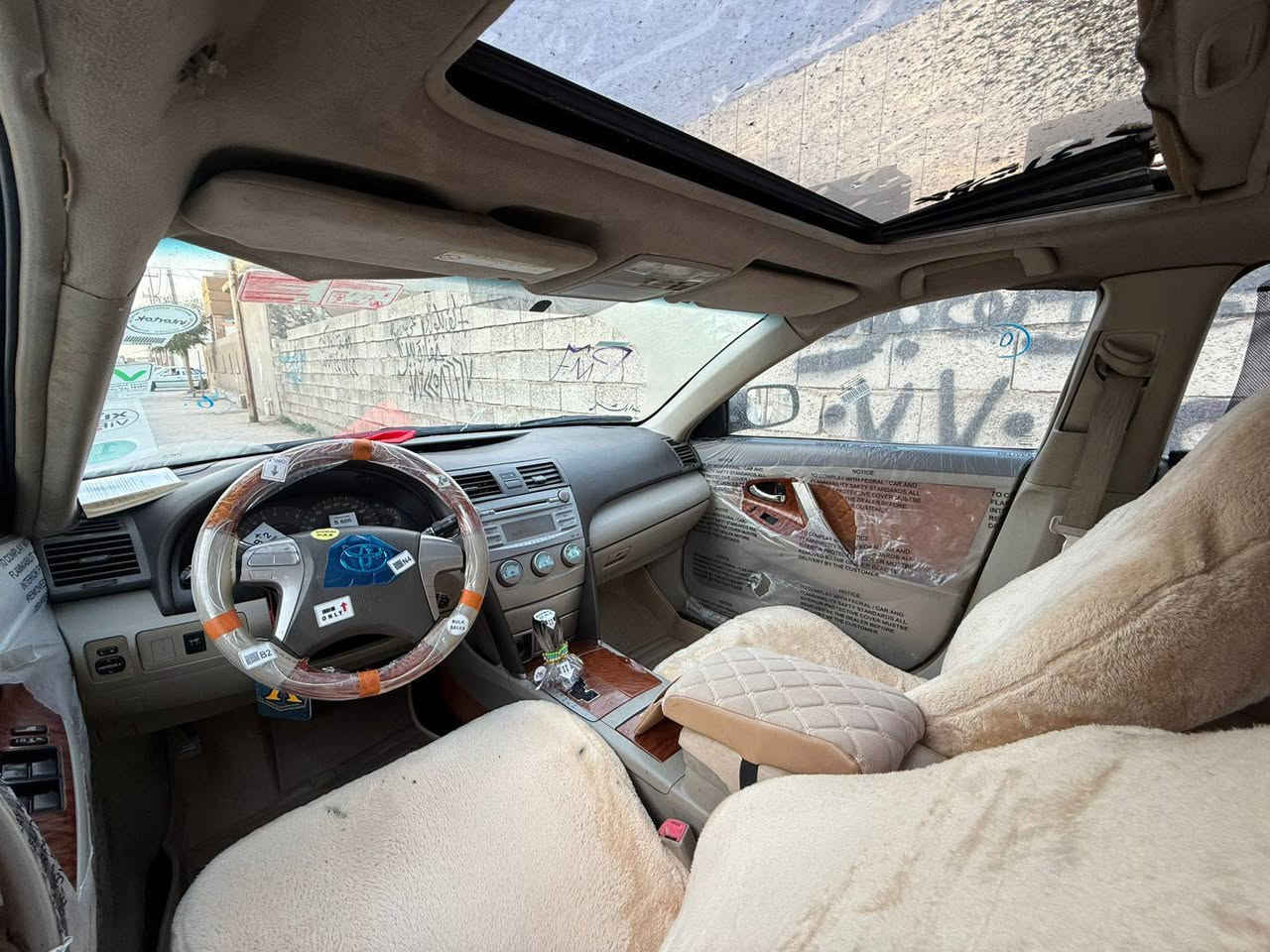 كامرى ٢٠٠٧ مواصفات GLXخليجية أعلى فئه بل كامرى برده سللايت 4سلندر كير محرك شرط لاصرف ولا بخار رقم سنوي جديد هزه جديد تحويل وكاله غرامه شرط دفتر بنزين بيها مواصفات كشن كهربائي تحكم أستيرن 6أقراص سيدى تبريد مركزى بجم كامل محدث ٢٠١١ زينون سيارة جاهزة مال بيت ربع مصرف مابيها بالنسبة صبخ قطعة وحدة صبخ +قطعه بيلادى السعر ((107)) العنوان كركوك داخل مدينه ***********
كامرى ٢٠٠٧خليجى مواصفات GLX سعرى 107 كير مه كينه به شرت به ناوه خومانويه تحويل غه رامه به شرت هه يكلى زور جوانه *********** كركوك, العراق
