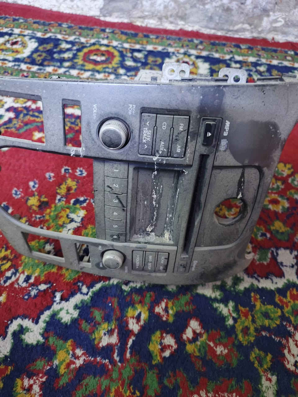 شديت شاشة وهذا اصلي اريد ابيعة صارلة 6 اشهر متروك
شرط الشغل 50 مكاني بغداد البياع الشرطة


**إذا كنت صاحب هذا الإعلان وتريد حذفه لأي سبب، رجاءا أرسل رسالة إلى الدعم الفني**