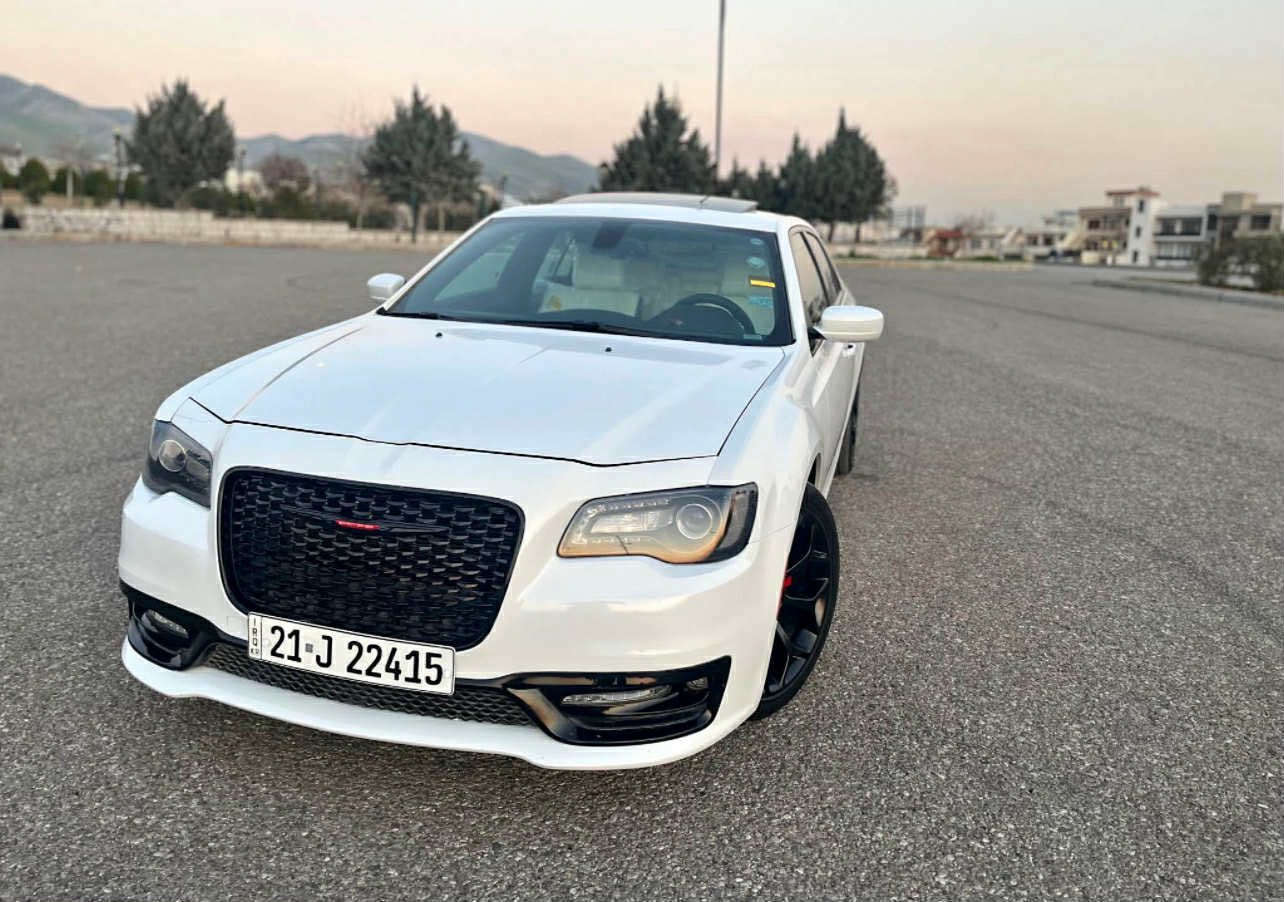 Chrysler 300S 2015
***********
چرایسلیر مۆدیل 2015S
فول مواسفاتي كه نه دي
كوشين جلد و كارەبا و هیتەر
پانۆرامە + شاشە گەورە
94 هەزار رۆیشتوە
گیر و مەکینەی بەشەرت
بەکلین داخل بوە لیرە یەک چەمەلەخی بویاخە
۲ جی PDR هەیە
نرخی 225 معامەلە ئالو گۆریش ئەکەم لەسەر دل گرتن
شوین کرکوک بەس رەقەمەکەی لەگەل نیە
