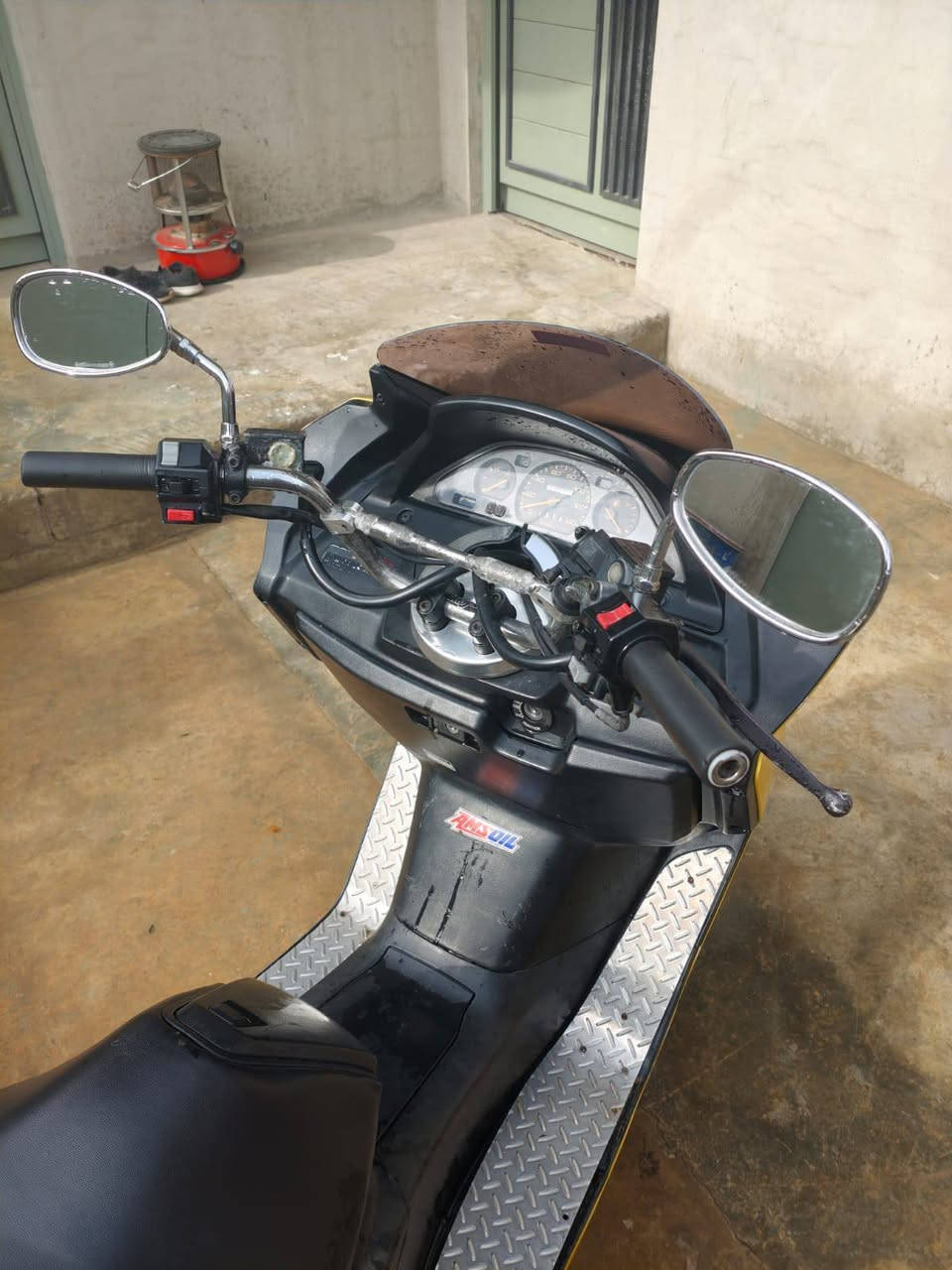 ماطور للبيع ماجسته شرط ما مفتوح 🔓 المحرك السعر مليون بي مجال رقمي الكورك ***********  هذا اسيا *********** مستعجل على بيعو
