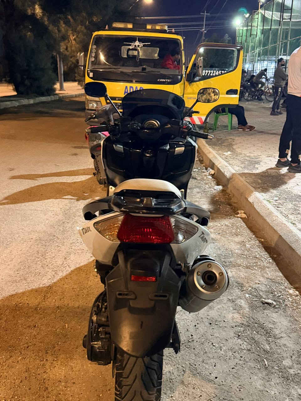 تي ماكس 11  دراجه مكفوله ماشيه 44 الشراي يخابرني ويدلل  ماتشتري لا تعبني فدوه الوجهك *********** رقمي
