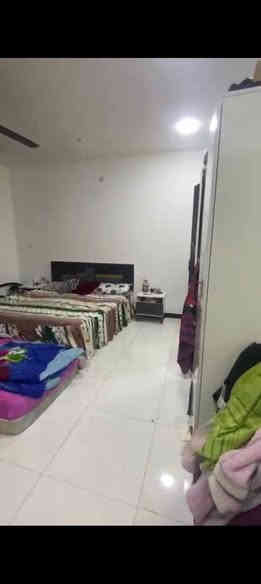 للاستفسار : ***********
دار للبيع طابو سكني مساحة 63متر واجهة5/5 يحتوي عله طرمة   وصالة ومطبخ وخدمات. طابق اول. غرفتين نوم وخدمات  الموقع بغداد سبع ابكار 
نهاية شارع ماركت التوت الاحمر 
 ومن الله التوفيق
للاستفسار : ***********
