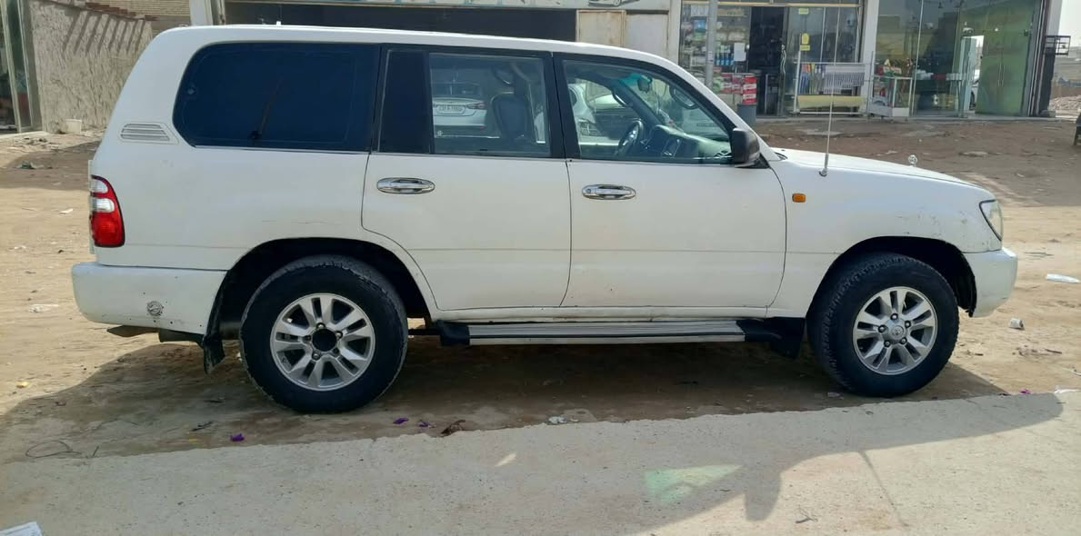 لاندكروز 2004مال مزاد  كفالة  من ضربة كير مكينة تبريد  منضومة غاز جديدة لسعر ، تصل*********** ما اراوس
