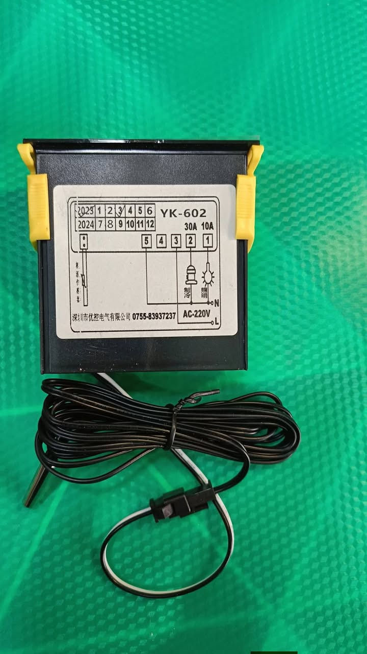 جهاز قياس درجة الحرارة
متوفره قطعتين مع التوصيل 20


**إذا كنت صاحب هذا الإعلان وتريد حذفه لأي سبب، رجاءا أرسل رسالة إلى الدعم الفني**