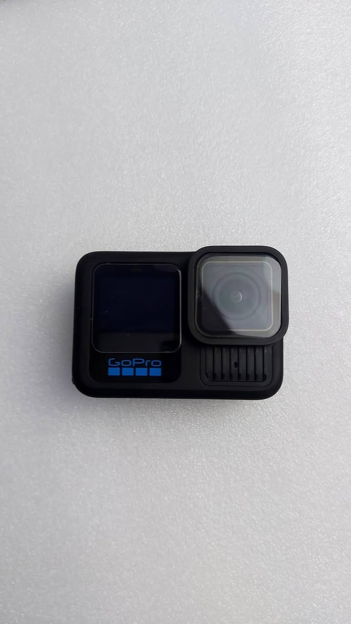 ✅️كامره كوبرو  13   GOPRO 13 HERO BLACK 

🎈كامره نظيفه جدا اصور 5k 240 fps  وبيه كل العدد ورام 64G 
شكو اكسسوار ستاند عده مالسباحه وغوص اي شي بالك  موجود وياه وبطاريات ٢ عدد 
رايده ب 500الف  قفل 
♦️رقمي *********** مكاني البياع
