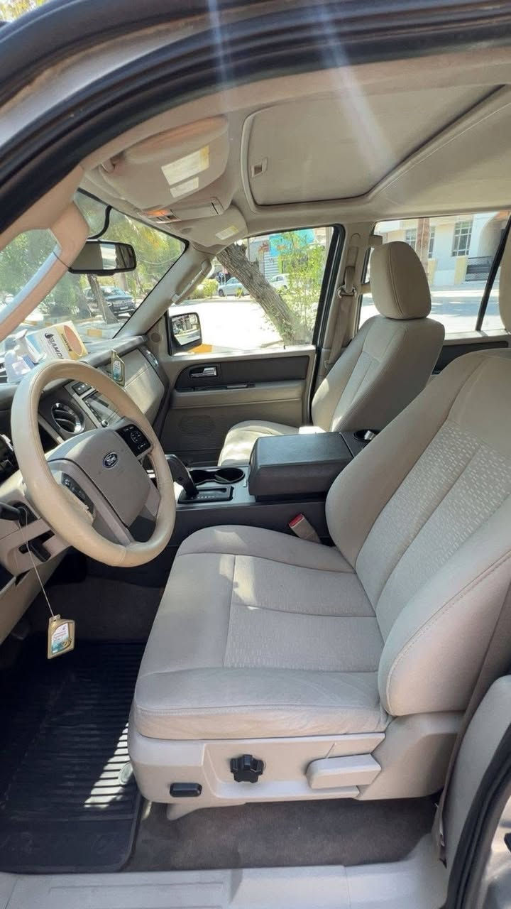 فورد اكسبدشن Xlt بتره 2012
مكفوله من الصبغ كفاله عامه
( خـليـجـي ) وكالة نيڤا مكفوله 
مكينة ٨ سلندر 5,400 
                  
ماشية 105 الف كم اخت الجديده
المواصفات : 
- فتحه سقف سلايد
سيدي چنجر 6 اقراص 
- داخل بيجي لونين 
- تحكم ستيرن 
- تبريد 3 قطع 
- سكليتر كهرباء 
- كراسي كهرباء 
- ٧ راكب 
- حساسات خلفية 
- كود ابواب 
- بجم كامل زينون 
مكاني بغداد / الكاظميه
السعر 16،800$
رقم صاحب سيارة ***********
