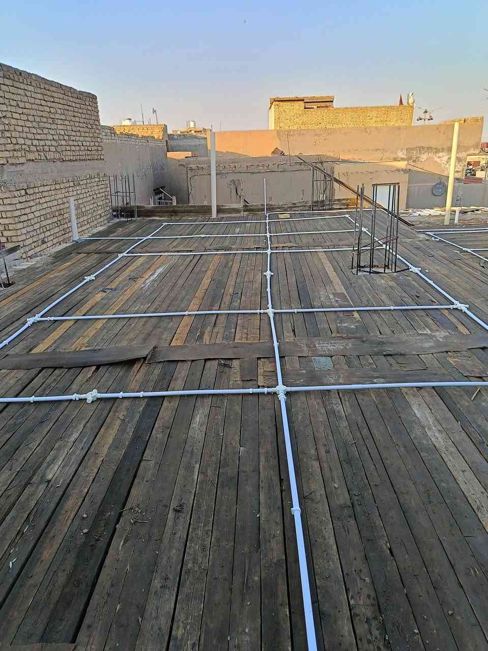"على بركة الله نكمل أعمالنا الكهربائية، الجودة والإتقان هدفنا، ورضا الزبون أولويتنا. حياكم الله."
اليوم تم نصب شبكة كهرباء إلى بناية في منطقة الشهداء الكوت من مد أنابيب السيالت  والستلايت والخطوط الحرارية والانترنت وخطوط الكاميرات
بادارة علي جبار
للتواصل
***********
