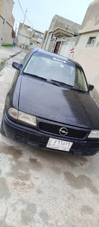 استرا 16موديل تسعينات سنويه اخضر رقم بغداد موازي كربون ما مسجل  كير مح...