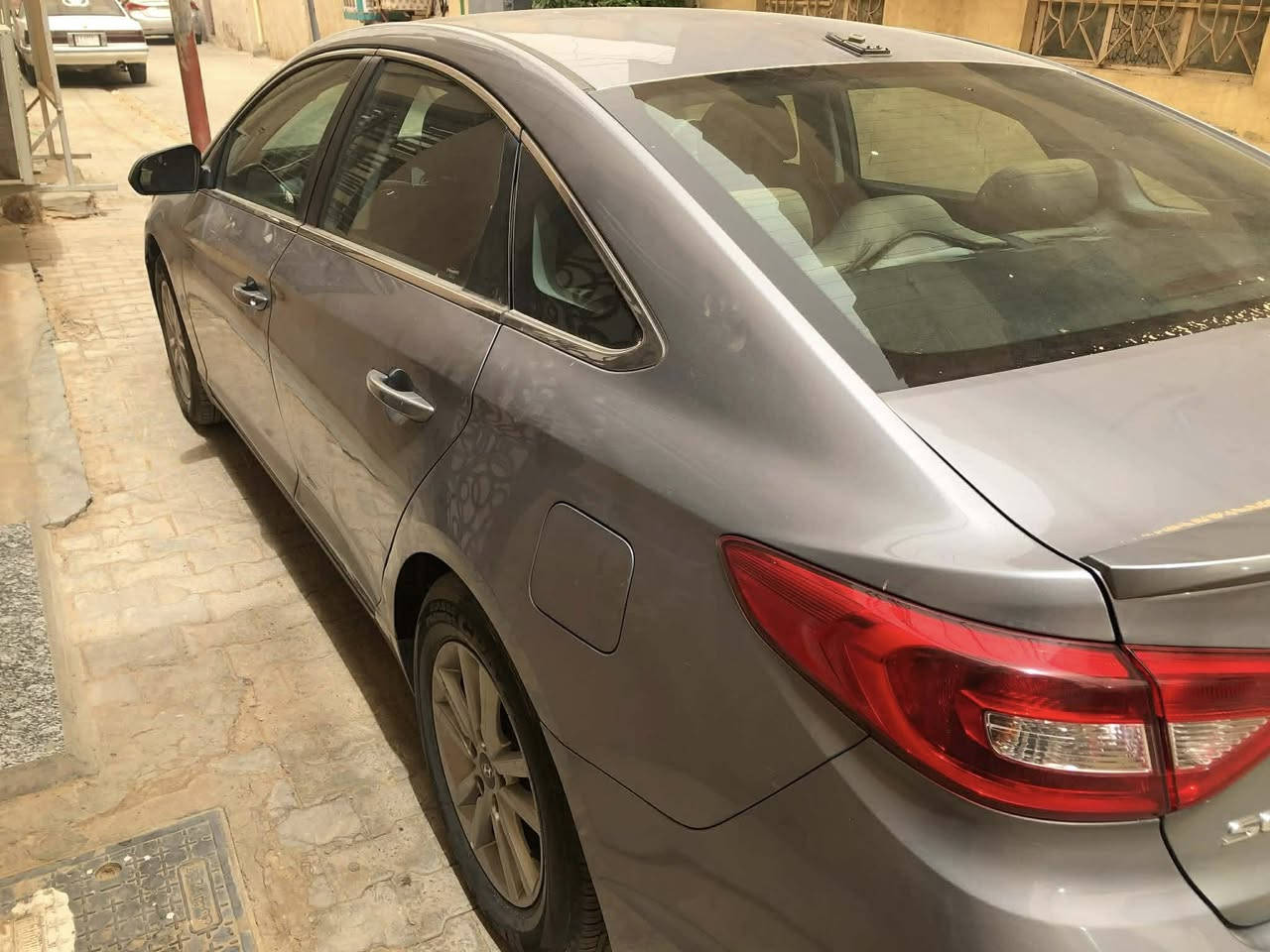 السلام عليكم
سوناتا 2017 اربيل 
ماشيه 108 بيه صبغ بنيد و جاملغات اثر جراد السياره كفاله كير ومحرك وحداديه 
السعر $125 وبيه مجال بسيط 
مكان السياره النجف 

الرقم  ‬ ***********

مكلف بالنشر
