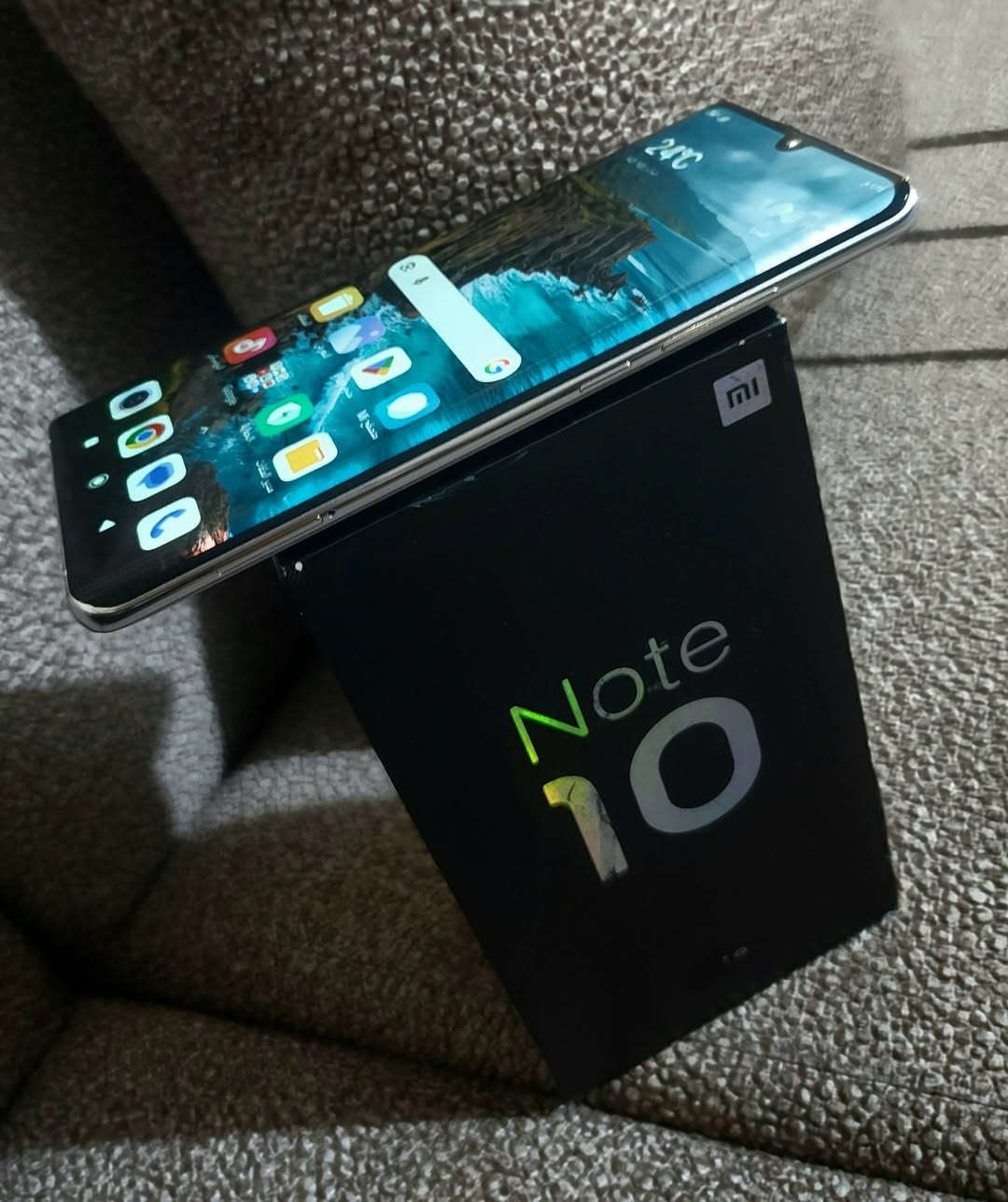 السلام عليكم
جهاز غني عن التعريف
جهاز شاومي مي 10  
شاشه منحنيه
جهاز مكفول نضافته 100%  
معالج سناب دراكون 775
ذاكرة 128، بطارية 5210
سرعة شحن 30واط
كاميرا 108ميغا 
زوم كميرا 50xالترا
تصوير فيديو 4k
بصمة بلشاشة ، صوت ستريو عالي 
60 فريم ببجي
السعر 200 سعر نهائي 🔓


**إذا كنت صاحب هذا الإعلان وتريد حذفه لأي سبب، رجاءا أرسل رسالة إلى الدعم الفني**