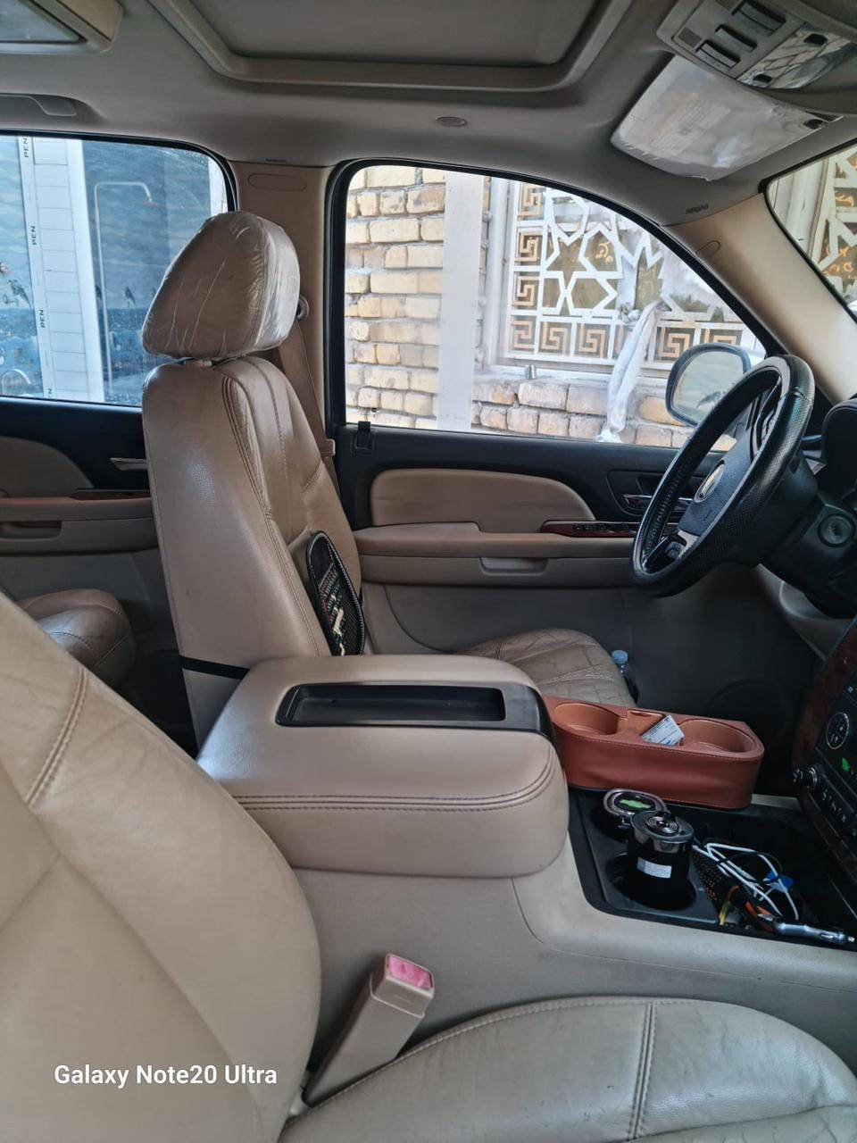 تاهو LTZ فول مواصفات  2011 
متومه ارقام وسنوية شغل مرتب
كفالة من الگص والحادث ماعدا البنيد بي شويه جراد 
مقاعد جلد  أمامية وخلفية 
✔️ نظام تكييف أوتوماتيكي متعدد المناطق
✔️ نظام ملاحة وشاشة + DVD
✔️ تشغيل عن بُعد ومفتاح ذكي
✔️ مثبت سرعة + حساسات خلفية
✔️ تحكم كهربائي بالمقاعد وذاكرة للسائق
✔️ عجلة قيادة متعددة الوظائف
✔️ نوافذ وأبواب كهربائية
✔️ نظام صوت / راديو + بلوتوث

السعر  93 وبيها مجال 

الاتصال 

***********
