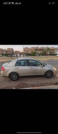 نيسان فيرسا ٢٠٠٩ جاهزه من كلشي كير مكينه صدر تخم تاير تبريد بيها قطعتي...