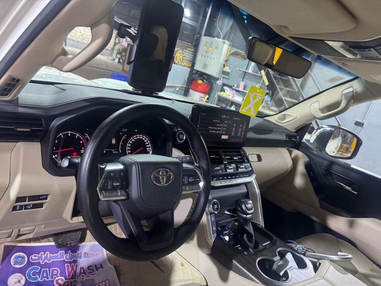 لاندكروز 2022 VX تون تيربو مكفوله كفاله عامه مشايه 30،000 السياره والسياره مغلفه ppf الشراي يتصل ***********