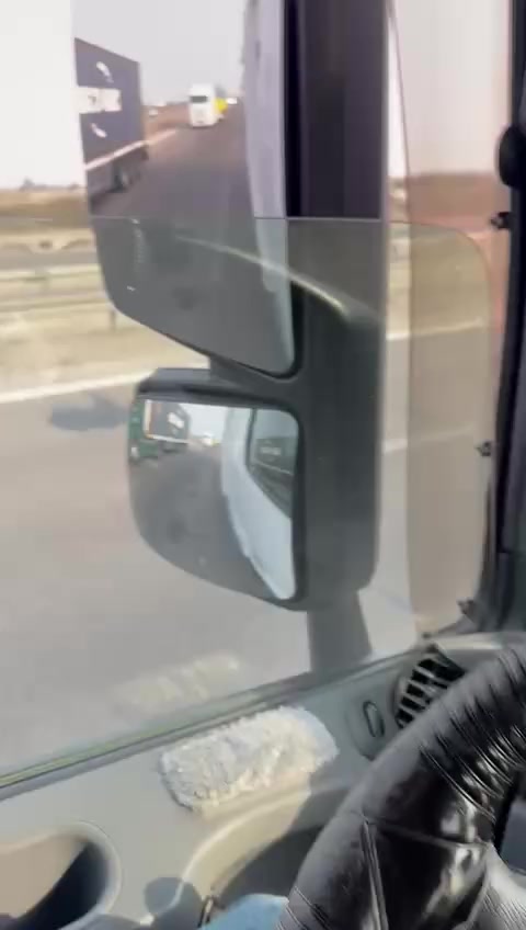 سلام عليكم اكتروز 2015 للبيع فول مواصفات راس وعربانه المكان كربلاء ***********
