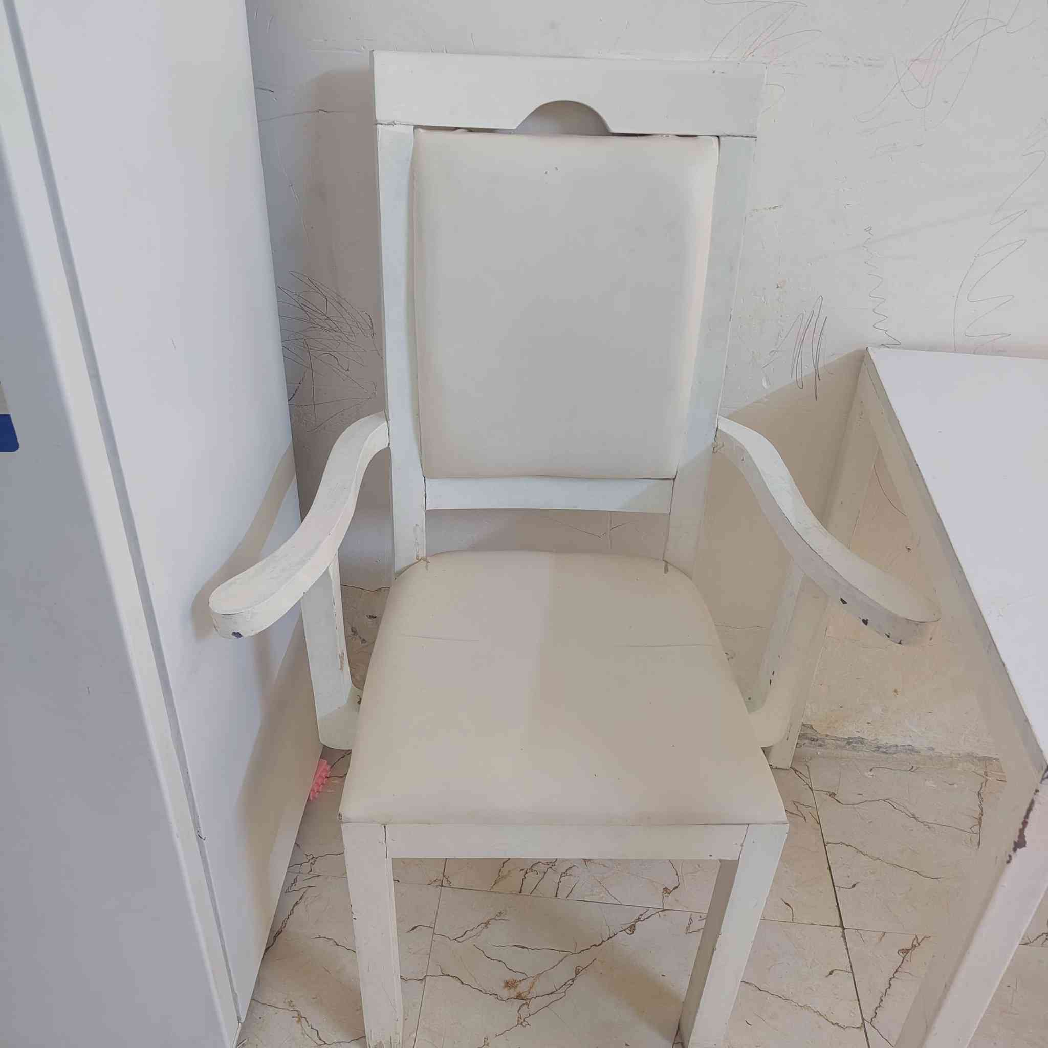 السلام عليكم ميز طعام مع كراسي اثنين مدوشمات جلد ب٧٥ بغداد البياع


**إذا كنت صاحب هذا الإعلان وتريد حذفه لأي سبب، رجاءا أرسل رسالة إلى الدعم الفني**