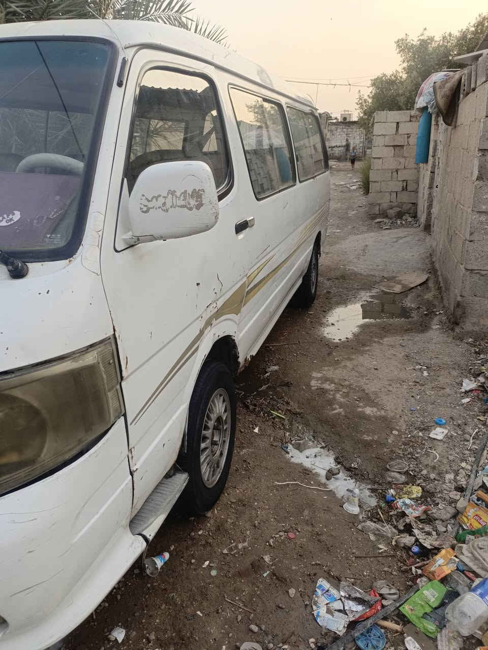 سلام عليكم لبيع فتون 2009 محرك ستاركس 3000 تنقص مادري شكد مطلبه رعيه موجود سعره 22 وقه ***********
