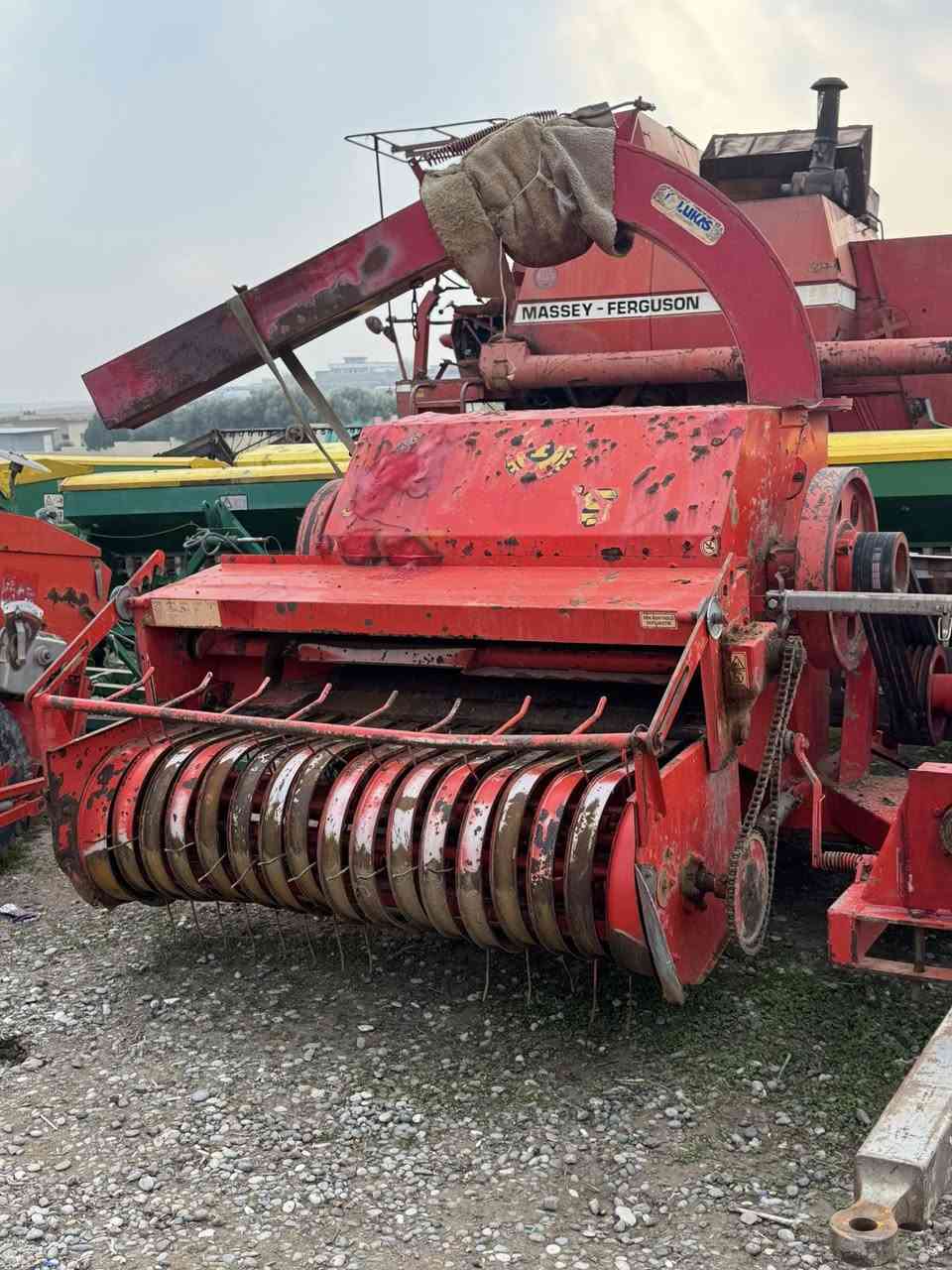 للبيع دكاكه وعرباين
دكاكه ئوزنيش وعرباين. دمير كامل 2020جديد بيدون لحيم كسر. 
سعر 78
رقم موبايل 
***********
موجوود واتساب. فايبه ر
