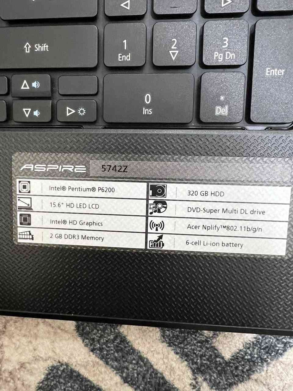 لابتوب نوع ايسر للبيع نظافة١٠٠٪؜ غير مستخدم
المواصفات في احدى الصور مدرجه


**إذا كنت صاحب هذا الإعلان وتريد حذفه لأي سبب، رجاءا أرسل رسالة إلى الدعم الفني**