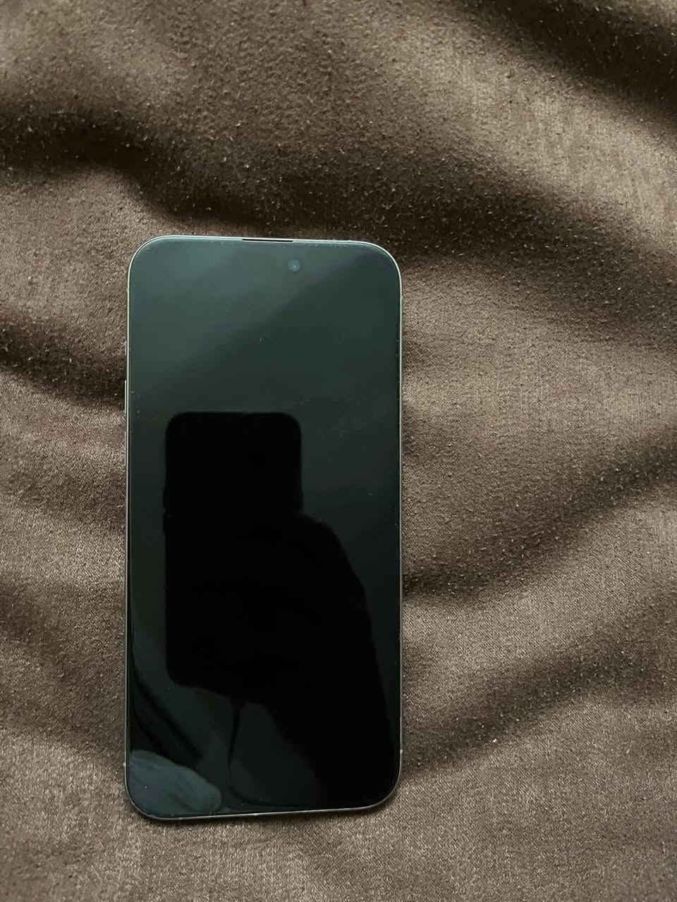 iPhone 15 pro max
ايفون ١٥ برو ماكس جهاز نضيف جديدمبدل شاشه صليه 
ذاكره ٢٥٦ بطاريه ٨٩بلاديه ضمان شرق اوصط ماستر سعر٥٩٥
***********
